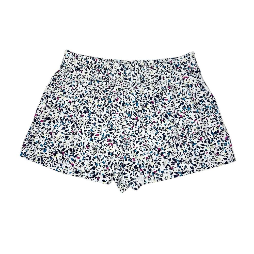 NWT Athleta Weekender Run Shorts Size Medium